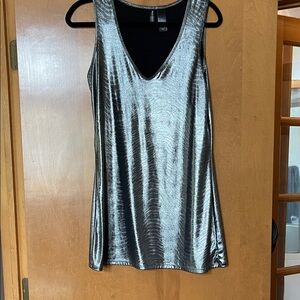 Bisou Bisou Metallic Silver Tank Top